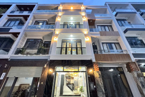 Nhà Phố Phước Kiển, Sự Kết Hợp Hoàn Hảo Của Tiện Nghi Và Không Gian Sống Đẳng Cấp Sang Trọng