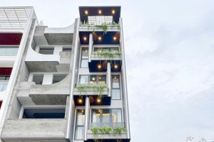 Nhà Phố Đẹp Như Resort Trung Tâm Quận 7, Khu Dân Trí Cao, Tiện Đầu Tư Kinh Doanh Sinh Lời